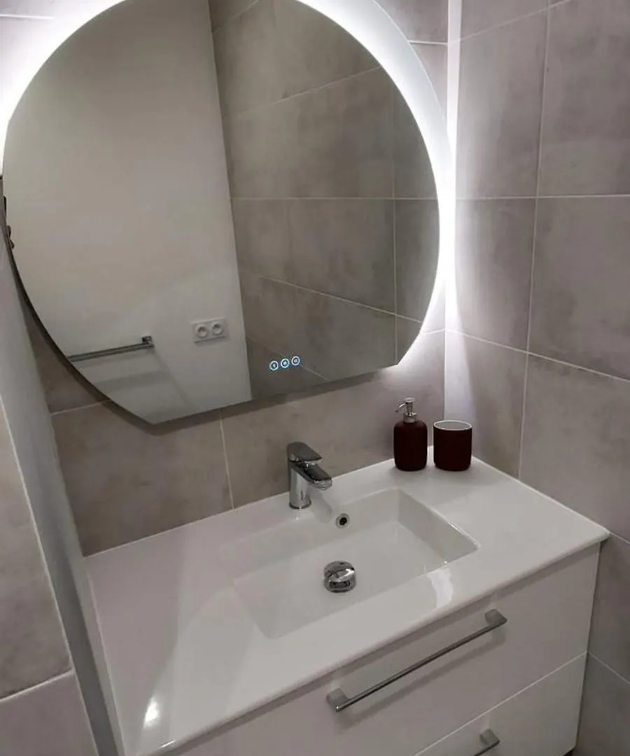 Appartement 93M² Renove 4 Ch. Oullins Apartment