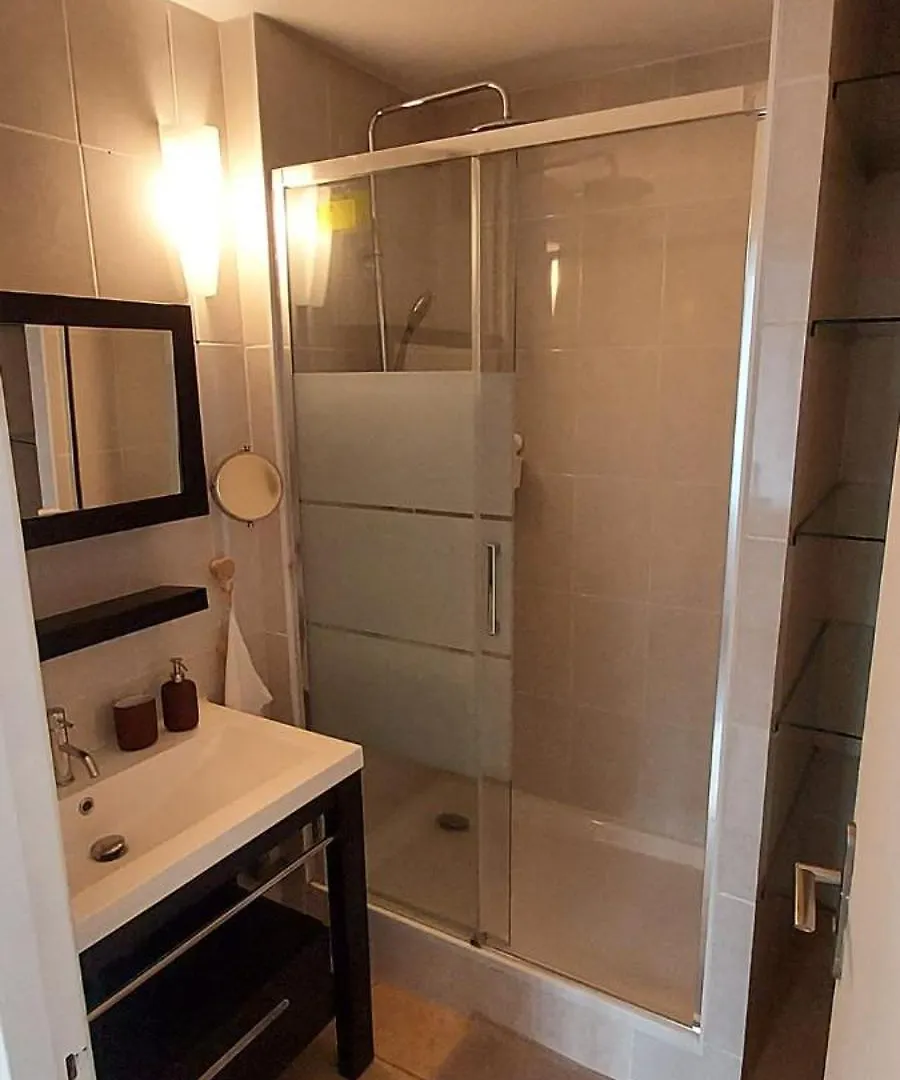 Appartement 93M² Renove 4 Ch. Oullins 0*,  France
